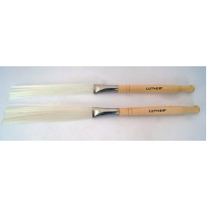 SV601 Щетки для барабана пластиковые, деревянная ручка Lutner